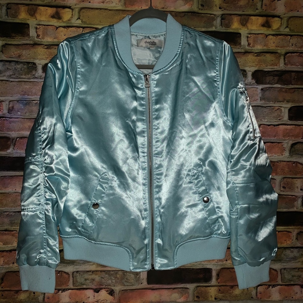 🔹BABY BLUE BOMBER JACKET, Satiny, Charlotte Russe - Picture 4 of 16